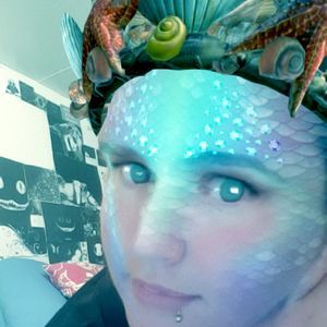 Meet your Posher, Kirsty